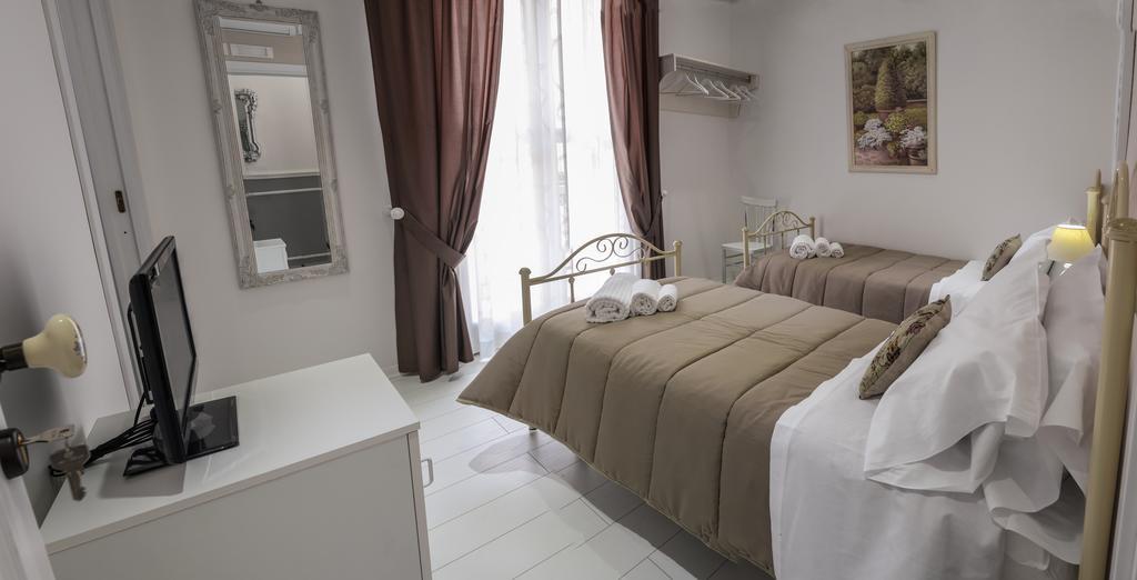 Tam Vacanze B&B 씨니시 객실 사진
